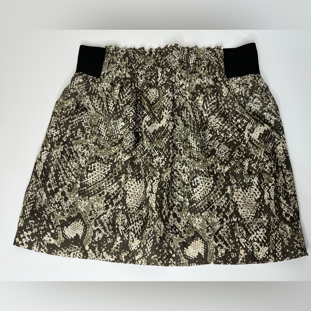 Banana Republic Snakeskin Print Lined Mini Skirt Women's 8 Elastic Waist Pockets
